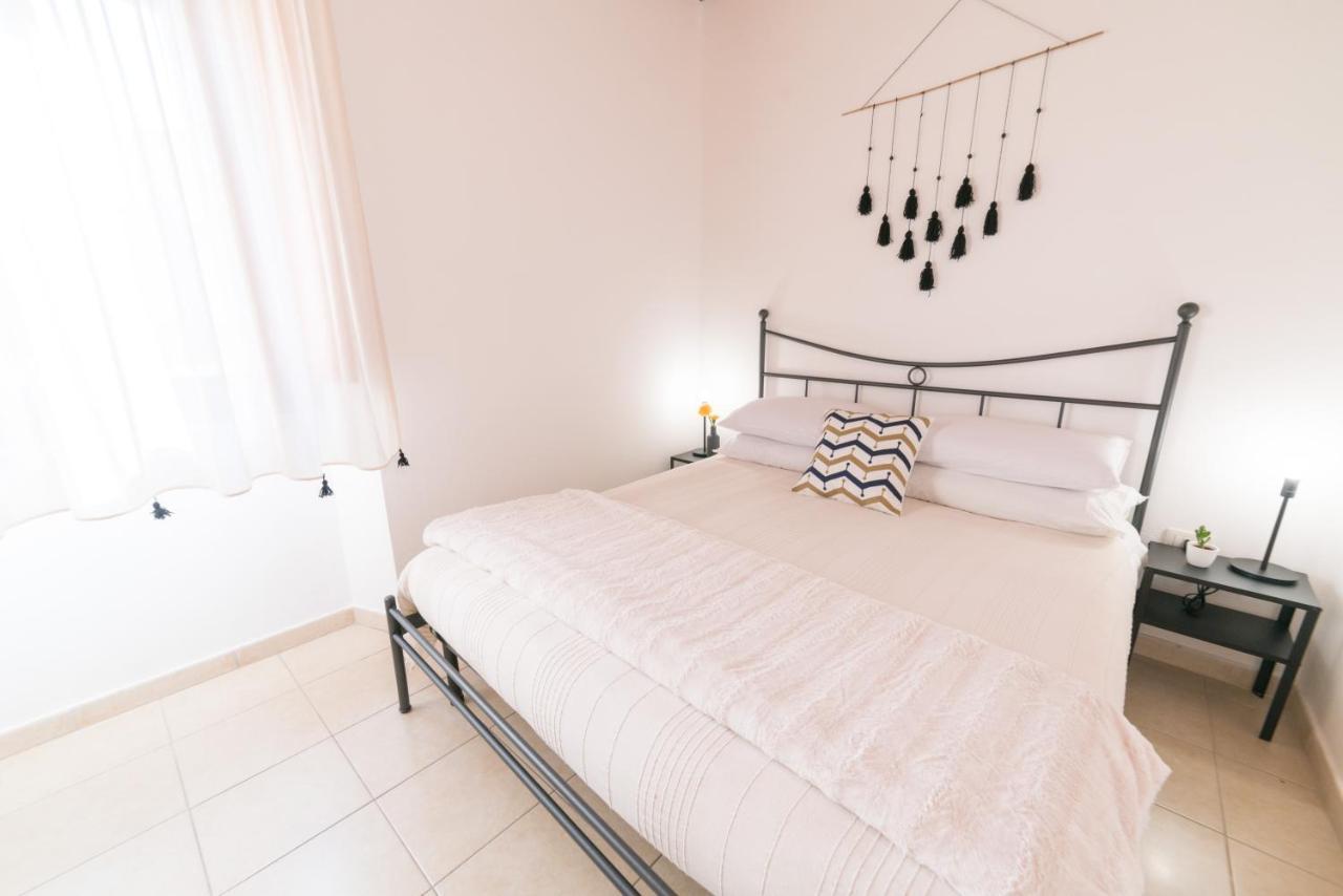 Yenne Rooms Wifi-AC Cagliari Eksteriør billede