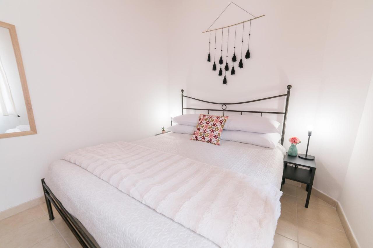 Yenne Rooms Wifi-AC Cagliari Eksteriør billede